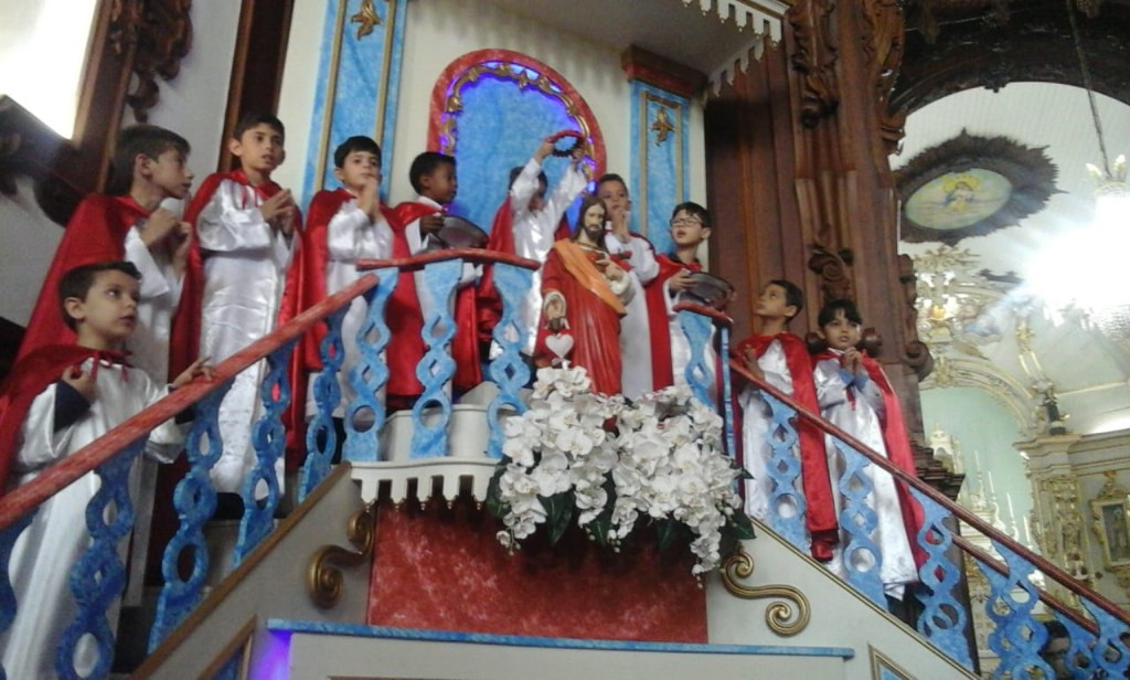 Coroação de Jesus. Coroação de Jesus.